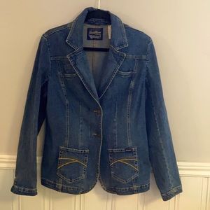 Levi Strauss - Blue Jean Jacket (with a bit of stretch) large